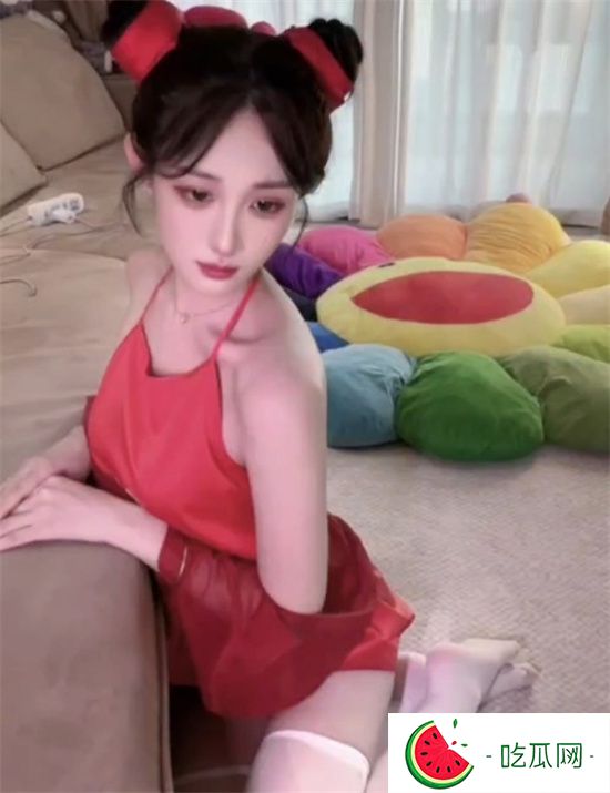 高顏值小姐姐cos哪吒鬧海 雪白肌膚惹人心癢 紅袍肚兜遮不住無限風光!-吃瓜網