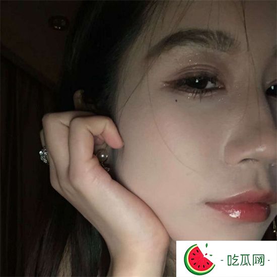 真實PUA實習空姐 全程完美露臉 絕對反差照最新流出-吃瓜網