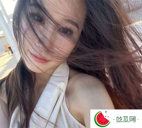 真實PUA實習空姐 全程完美露臉 絕對反差照最新流出-吃瓜網