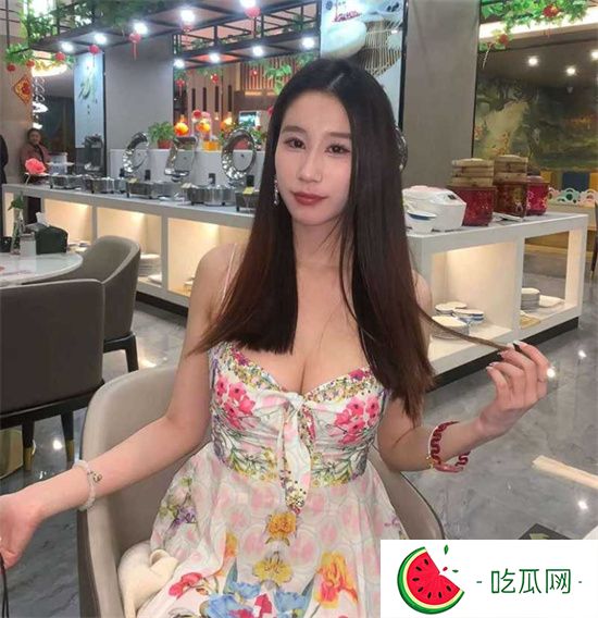 真實PUA實習空姐 全程完美露臉 絕對反差照最新流出-吃瓜網