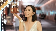 舒淇同老公馮德倫是“老夫老妻”，甜笑指每日都是情人節(jié)